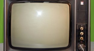 Телевизоры нашего детства (26 фото)