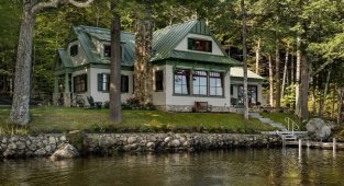 Будиночки біля води (15 фото)