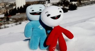 Faster, higher and stranger: 10 most unusual mascots of the Olympic Games (11 photos)