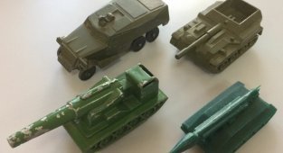 Серьезные игрушки времен СССР (40 фото)