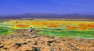 Гаэтале: самый соленый водоем планеты, где содержание соли выше, чем в Мертвом море (4 фото)