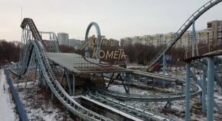7 жутковатых заброшенных парков аттракционов в мире (8 фото)