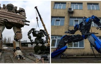 Автомеханики из Донецка собирают огромных роботов из металлолома (21 фото)