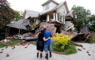 Почему так сложно предсказывать землетрясения (4 фото)