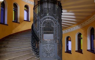 Лифты дореволюционного Санкт-Петербурга (9 фото)