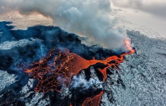 Извержения вулканов, пойманные в объектив фотокамеры (20 фото)