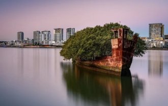 Корабли, которые больше никуда не поплывут (30 фото)