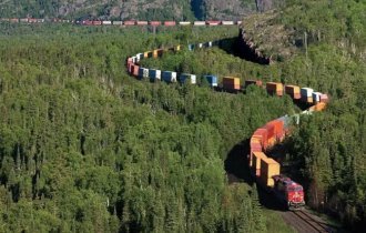 Giant trains are 7 km long. What is known about them? (5 photos)