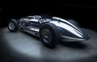 Top 7 amazing cars with engines from... tanks! (20 photos)