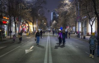Вечерняя прогулка по Краснодару (16 фото)