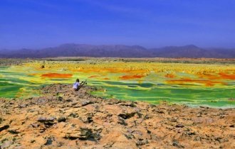 Гаэтале: самый соленый водоем планеты, где содержание соли выше, чем в Мертвом море (4 фото)