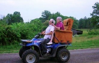 Пенсионеры, которым возраст нипочем ! (25 фото)