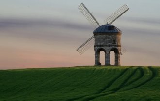 This wonderful world of windmills (30 photos)