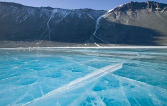 Чем озеро в Антарктиде поразило ученых? (2 фото)