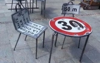 Необычное использование дорожных знаков (15 фото)