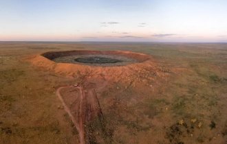 Scars of the Earth: top 5 mysterious craters in the world (10 photos)