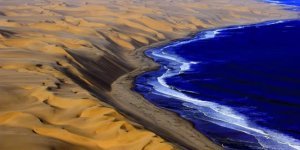 The place where the desert meets the ocean (8 photos)