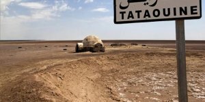 Where is the real Tatooine and what remains of Star Wars there (12 photos)