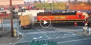 This is a rather long selection of accidents at railway crossings