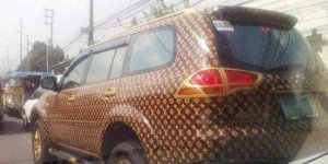 Добірка дуже дивних автомобілів, які можна побачити на дорогах (25 фото)