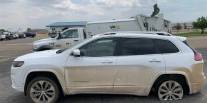 Курьезы из автомастерских: фотографии, от которых побледнел бы любой механик (17 фото)