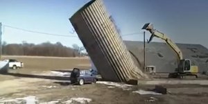 First and last day at work (10 photos + 1 video)