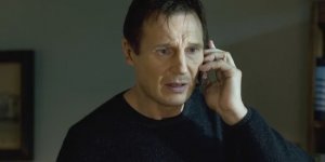 Актёры с самой невнятной речью, из-за которых зрители включают субтитры (16 фото)
